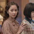 左から）堀田真由、原菜乃華（C）フジテレビ