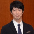 佐々木蔵之介、飛行機が好きすぎて自宅に機内カート 画像