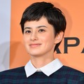 ホラン千秋、生放送で大失態！　“ハグおじさん”を読み間違えて“ハゲおじさん” 画像