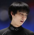 「KISS & CRY特別編集 羽生結弦 POST CARD BOOK ”Hearts”」(仮)（東京ニュース通信社刊）