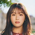 NMB48 26thシングル『恋と愛の間には』劇場盤ジャケット写真（表）
