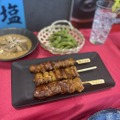 炭火焼きとり タレ 盛り合わせ（撮影：渡邉）