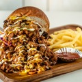「極上！肉づくしバーガー」