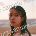 櫻坂46・小林由依 2nd写真集『意外性』 TSUTAYA限定特典ポストカード　（c）講談社