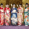 乃木坂46、20歳メンバーが乃木神社で晴れ着姿お披露目