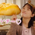 ​梅沢富美男、“濃厚な白塗りメイク姿”も！川栄李奈と多彩な「からあげクン」の味を表現