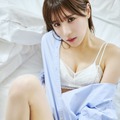 夏本あさみ、1st写真集で過去最大級の露出に挑戦！ページのほとんどがランジェリー＆水着姿