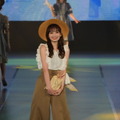 濱岸ひより（C）Rakuten GirlsAward 2023 SPRING/SUMMER