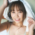 お気に入りカット『NMB48本郷柚巴 卒業記念写真集 どこを見ればいい?』（c）カノウリョウマ／講談社