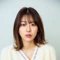 凛咲子、笑顔はじける水着姿！デジタル写真集『凛咲子 RISAKOMODE Trifle Cake』発売