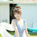 AKB48・込山榛香の1stイメージDVD「ターコイズブルーの誘惑」（リバプール）(C)2023 Liverpoo