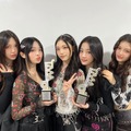 NewJeans、「2023 THE FACT MUSIC AWARDS」で2冠に輝く