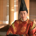 藤原斉信(金田哲)(C)NHK