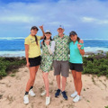 アンミカ、女子プロゴルファー・エイミーコガらと美脚際立つ3ショット公開