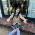 桜井日奈子、“コギャル”に変身!? 20世紀のJK姿に「最高」「反則級の可愛さ」 画像