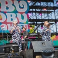 PUFFY（撮影：オイケカオリ）　ごぶごぶフェス1日目（C）GOBU GOBU Festival
