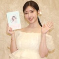 舟山久美子が第二子妊娠を発表！美デコルテのドレス姿披露で「ギャルは肌見せかな」 画像