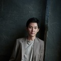 松田龍平／JUNJI HATA