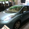 日産の電気自動車LEAF