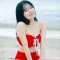 AKB48・正鋳真優の初写真集『付き合ってください』　(C)双葉社・撮影/北浦敦子