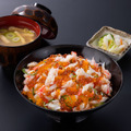 オホーツク丼　１,６９０円（税込１,８５９円）