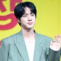 BTS・JIN、韓国の小児科に1000万円超を寄付「明るく走り回ることができるように願う」