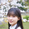 櫻坂46の四期生メンバー「山川宇衣」の撮り下ろし写真と手書きプロフィールが公開！ 画像