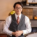 前原滉（「テーラークサカベ」の店主役）　（C）フジテレビ