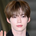胸元タトゥーから色気全開！ZB1・ハンビン、漫画から飛び出したようなビジュアルに驚き…KCONではMCに 画像