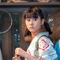 『あんぱん』朝田家の三女・朝田メイコ役を演じる原菜乃華　（C）NHK