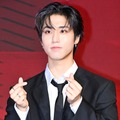 「沼でしかない」Stray Kids・ハン、オフ感漂うパジャマ×すっぴん姿にファンメロメロ【PHOTO】