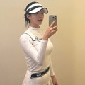 「び、美女だ…」韓国女子ゴルファー、スリム体型際立つ全身白ウェアSHOTに釘付け「ちょっと痩せた？」【PHOTO】 画像