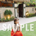 『荒井優希 1st 写真集 無敵の素顔』特典　(C)KADOKAWA (C)Zest, Inc. PHOTO/下田直樹