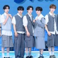 「目標は音楽番組1位！」JYP新ボーイズグループKickFlip、カムバックショーケースで爽やかステージ披露