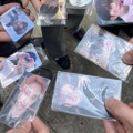 服の色や単語ひとつ、ピースサインで炎上も…選挙シーズン、韓国芸能人に“注意報”が発令されるワケ