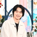 奥平大兼、親友たちが「絶対にモテない」理由を語る!? 『御上先生』撮影裏話も 画像