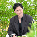 6月1日22時から放送される『日曜日の初耳学』　(C)MBS