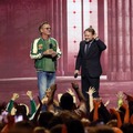 Netflix映画『ナイブズ・アウト: ウェイク・アップ・デッドマン』12月12日（金）より世界独占配信