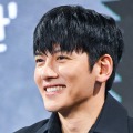俳優チ・チャンウク、がっしりとした体型際立つタンクトップ姿にファンメロメロ「ご褒美」【PHOTO】 画像