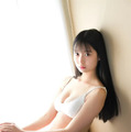 高身長ラウンドガール・百田汐里の美バストに釘付け！ デジタル限定写真集『プロローグ』発売 画像