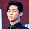 “キムタクと共演”の韓国俳優、36歳でさらなる成長を報告「伸びたんですよ」 画像