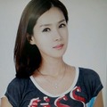 代役を使わずスカイダイビングの訓練中に行方不明に…不慮の事故でこの世を去った韓国女優、10周忌 画像