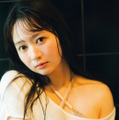 元SKE48・江籠裕奈、濡れTシャツの美肌ショット！『FLASH』最新号で3rd写真集先行カット公開 画像