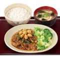ダブルニンニク牛カルビ焼肉定食　(肉並盛・ごはん並盛) 1,050円