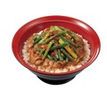 ニンニクの芽牛カルビ焼肉丼　(並盛) 910円