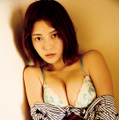 櫻井おとの、はだけた浴衣から美バストがチラリ...『FLASH』最新号の表紙を飾る！ 画像
