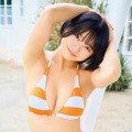 ショートカット美少女・桑島海空、無邪気な笑顔で“夏全開”の水着グラビア！ 画像