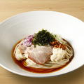 ローソン、“煮干しと昆布”の旨味をきかせた冷しラーメンを明日より全国発売！ 画像