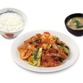 たっぷり野菜が美味しい本格中華！松屋、ピリ辛本格中華タレ使用の「回鍋肉」を15日より販売 画像