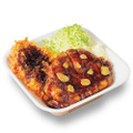 ＜テイクアウト＞トンテキとチキンカツの合い盛り丼弁当(税込961円)